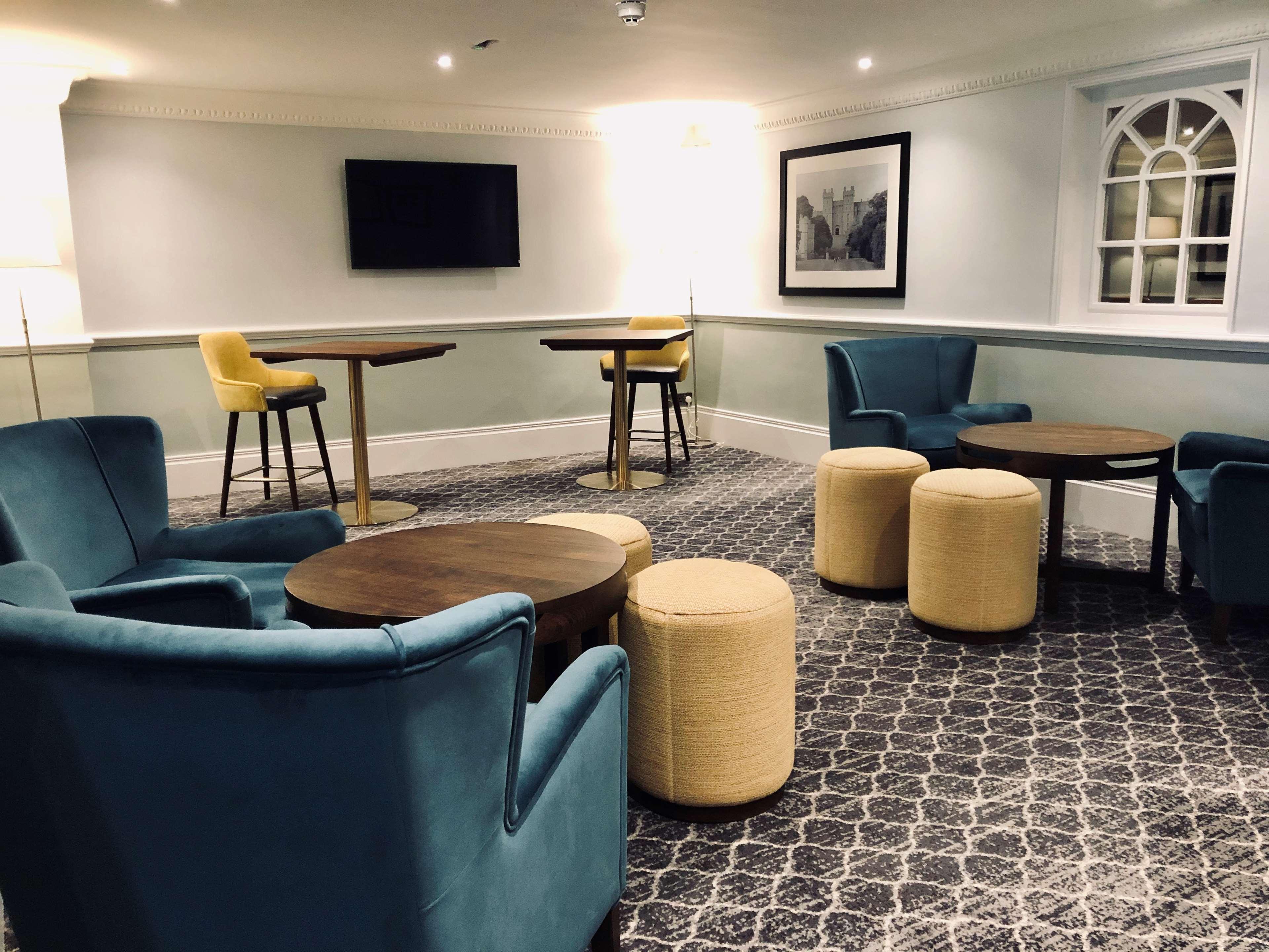 Doubletree By Hilton St. Anne'S Manor Hotel Bracknell Exterior foto